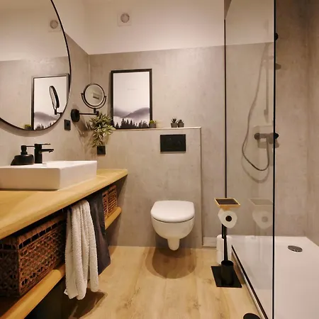 Komfort-fewo Gluecksgriff Mit Garten Apartman *