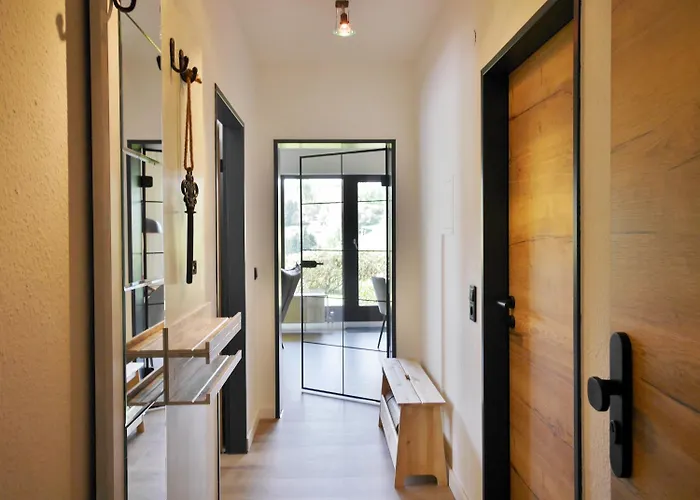 아파트 Komfort-fewo Gluecksgriff Mit Garten *