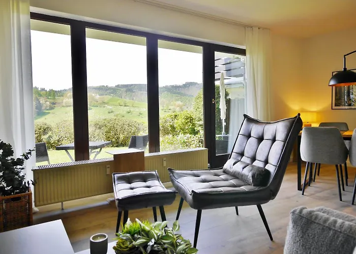 Komfort-fewo Gluecksgriff Mit Garten 아파트